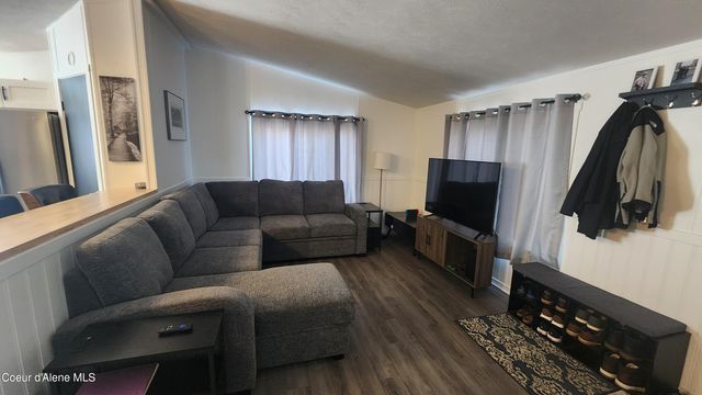 2214 W Windermere Ave, Coeur D'alene, ID 83815
