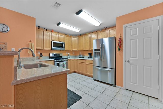 505 Crimson View Place, Las Vegas, NV 89144