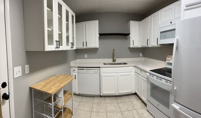 2411 Robbie Ct, Nashville, TN 37214