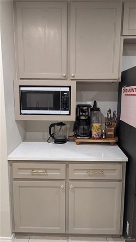 2128 Mynah Avenue, Mcallen, TX 78504