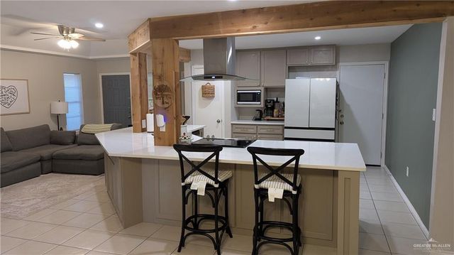 2128 Mynah Avenue, Mcallen, TX 78504