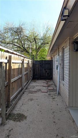 2128 Mynah Avenue, Mcallen, TX 78504