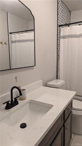 2128 Mynah Avenue, Mcallen, TX 78504