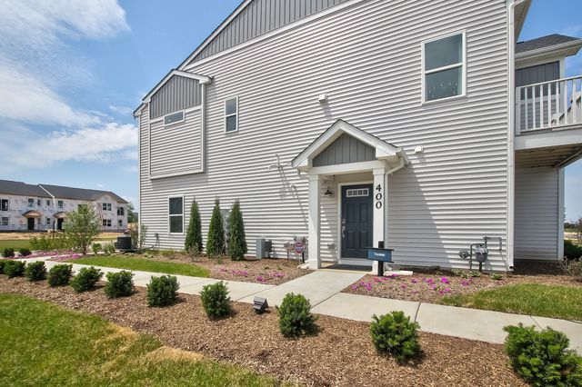 420 Comstock Road, South Elgin, IL 60177