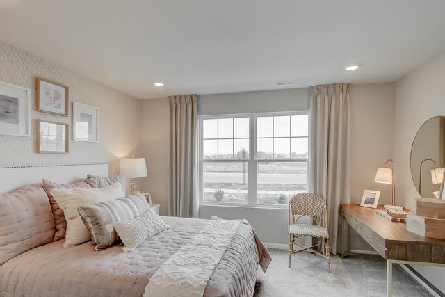 420 Comstock Road, South Elgin, IL 60177