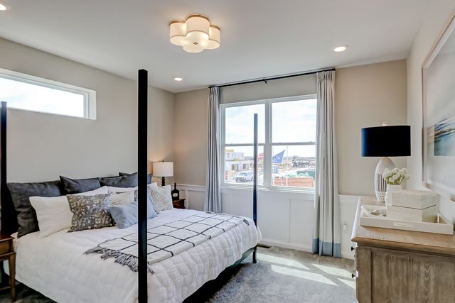 420 Comstock Road, South Elgin, IL 60177