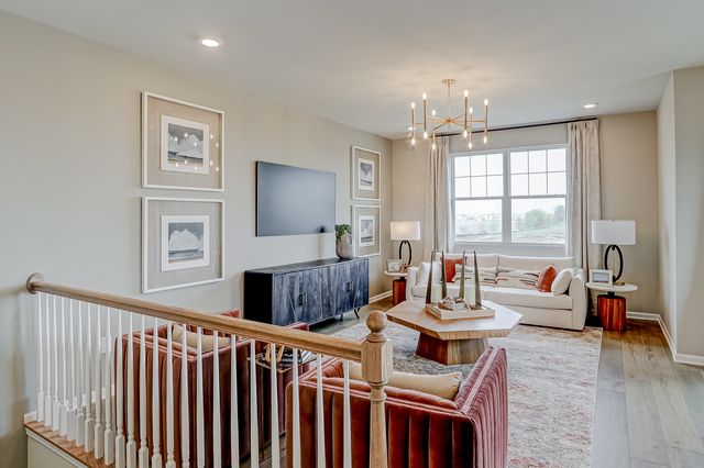 420 Comstock Road, South Elgin, IL 60177