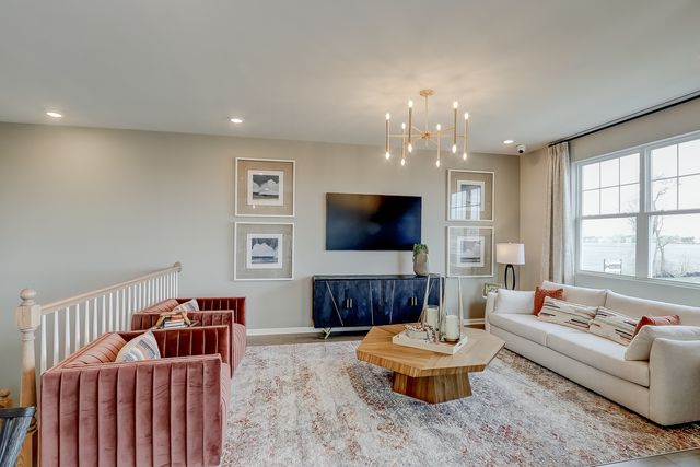 420 Comstock Road, South Elgin, IL 60177