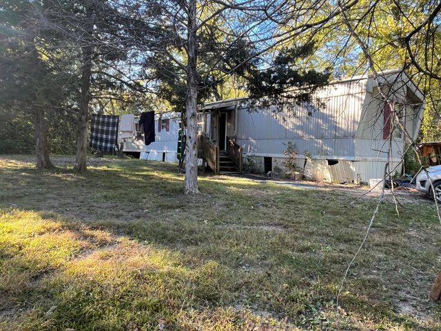 11221 E BOZARTH LN, Columbia, MO 65201