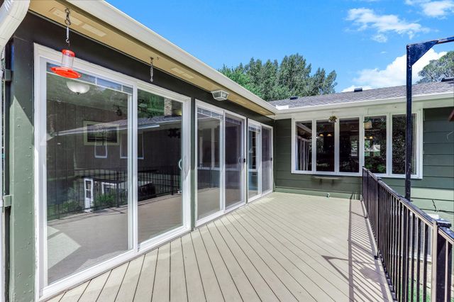 16307 Moorland Circle, Minnetonka, MN 55345