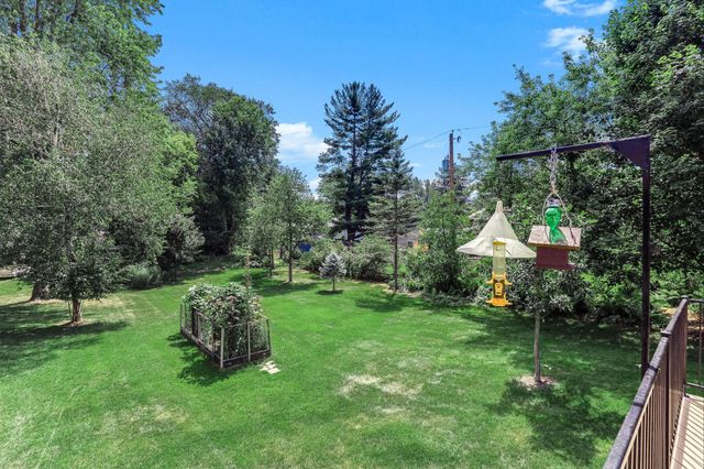 16307 Moorland Circle, Minnetonka, MN 55345