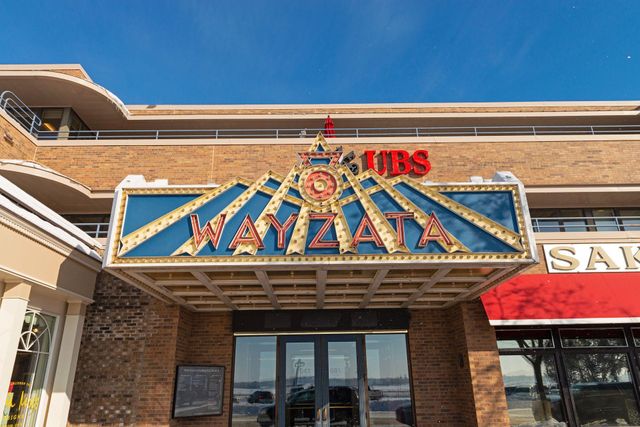 1042 E Circle Drive, Wayzata, MN 55391