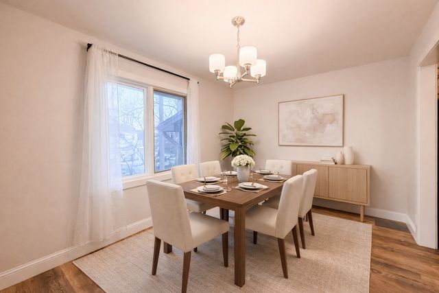 1042 E Circle Drive, Wayzata, MN 55391