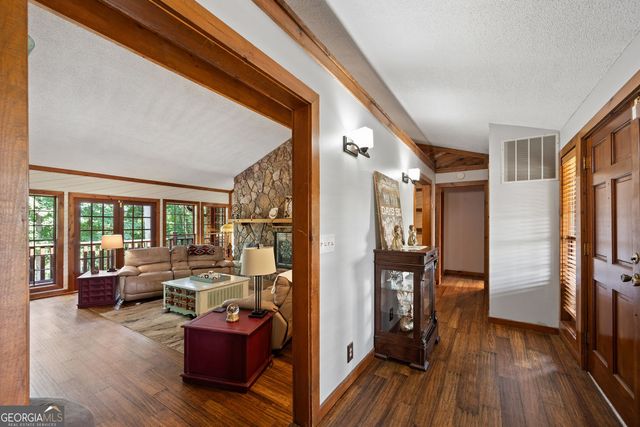 180 River Cove Road, Social Circle, GA 30025