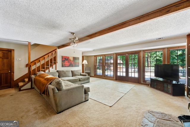 180 River Cove Road, Social Circle, GA 30025