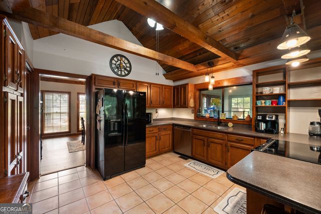 180 River Cove Road, Social Circle, GA 30025