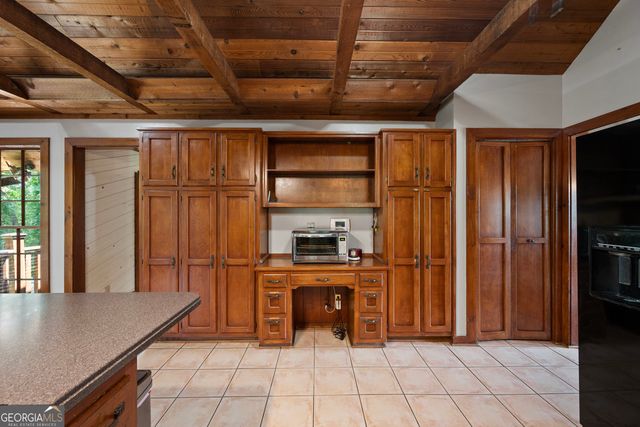 180 River Cove Road, Social Circle, GA 30025