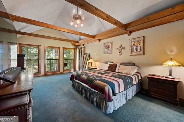 180 River Cove Road, Social Circle, GA 30025