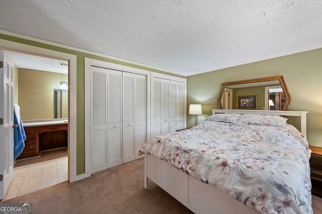 180 River Cove Road, Social Circle, GA 30025