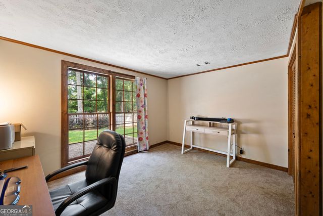 180 River Cove Road, Social Circle, GA 30025