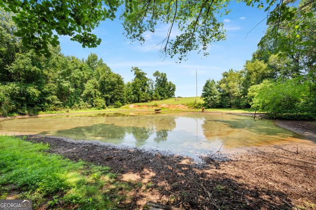 180 River Cove Road, Social Circle, GA 30025