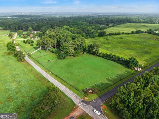 180 River Cove Road, Social Circle, GA 30025