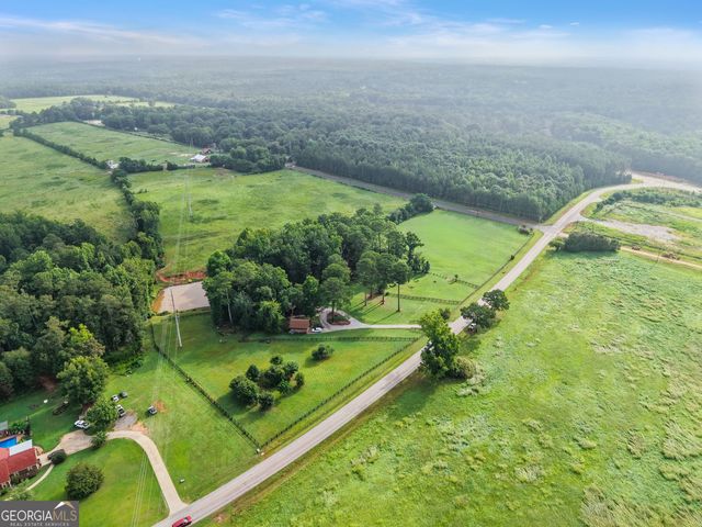 180 River Cove Road, Social Circle, GA 30025