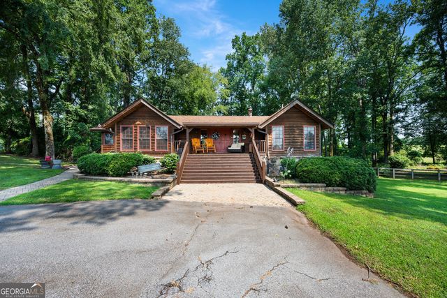 180 River Cove Road, Social Circle, GA 30025