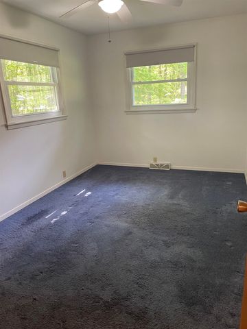 1549 N 7 Mile Road, Sanford, MI 48657