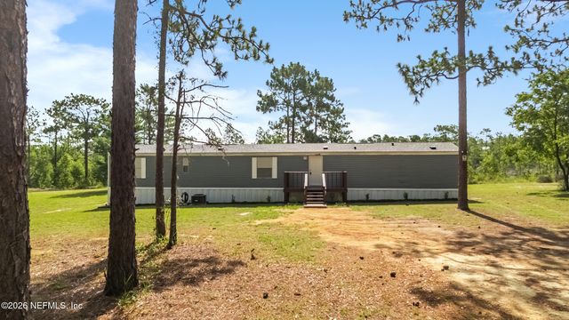 176 MELROSE LANDING Drive, Hawthorne, FL 32640