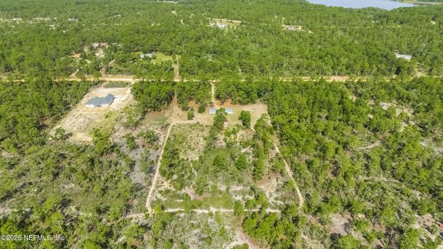 176 MELROSE LANDING Drive, Hawthorne, FL 32640