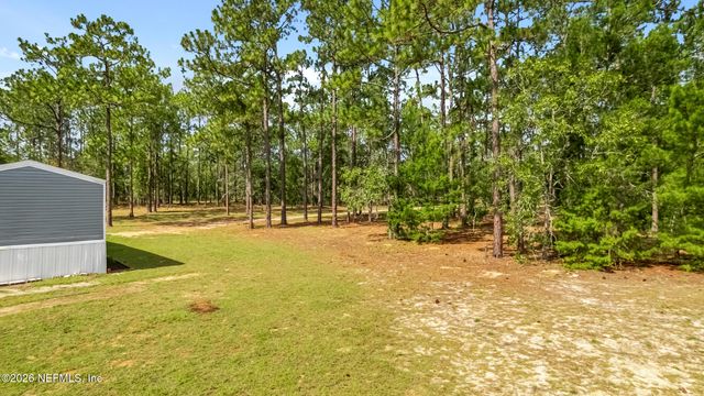 176 MELROSE LANDING Drive, Hawthorne, FL 32640