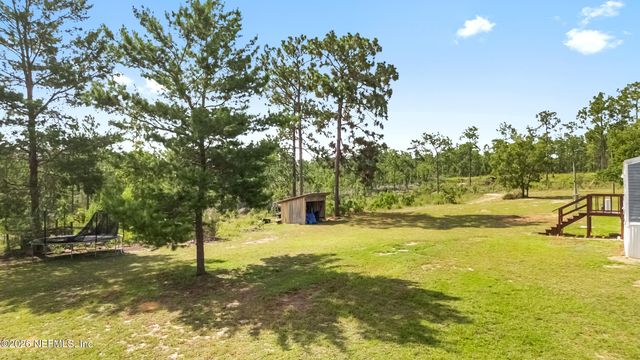 176 MELROSE LANDING Drive, Hawthorne, FL 32640