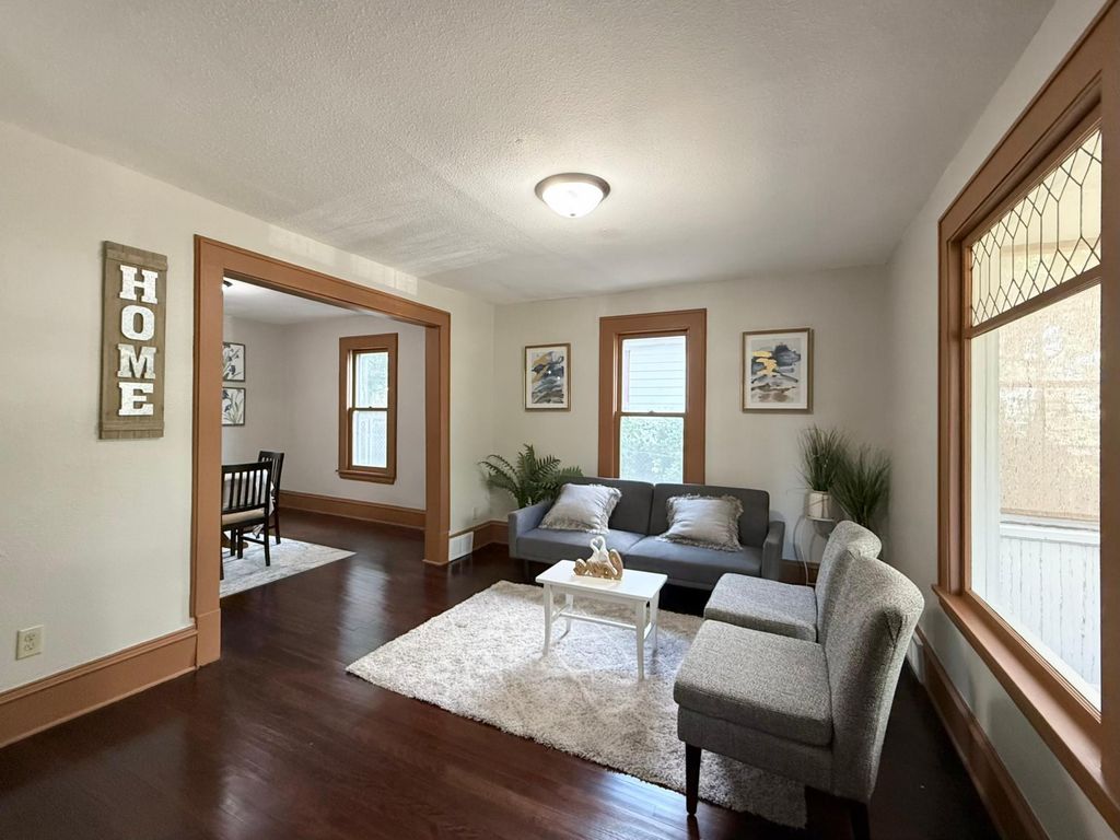 324 Topping Street, Saint Paul, MN 55117 — photo 4