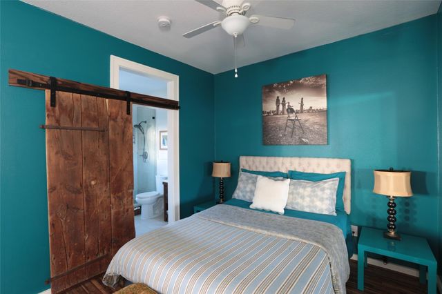 1625 Harvard Street B, Houston, TX 77008