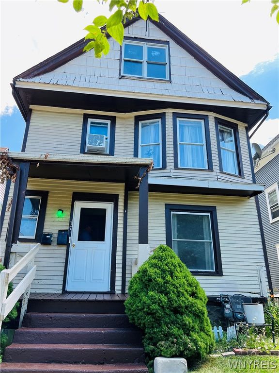 37 Abbottsford Place, Buffalo, NY 14213