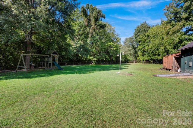 12523 Asbury Chapel Road, Huntersville, NC 28078