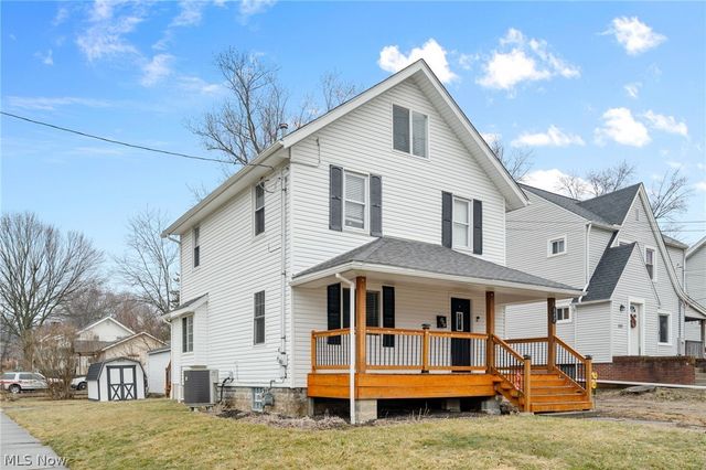 847 Sackett Avenue, Cuyahoga Falls, OH 44221