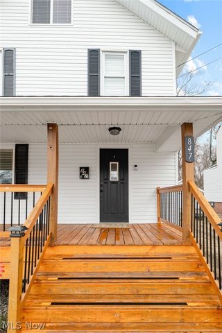847 Sackett Avenue, Cuyahoga Falls, OH 44221