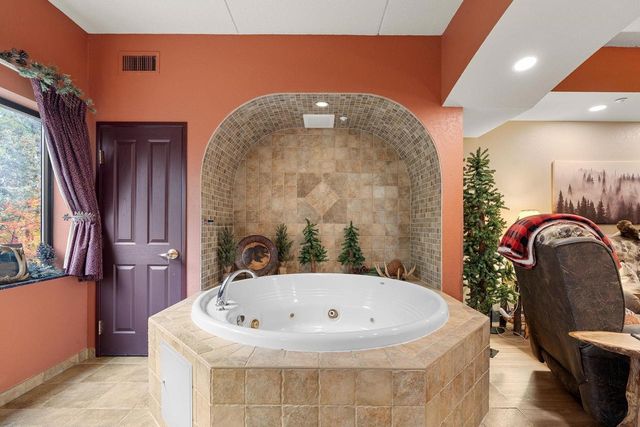 2411 RIVER Road #2235, Wisconsin Dells, WI 53965