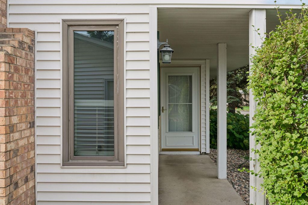 7723 157th Street W, Apple Valley, MN 55124 — photo 3