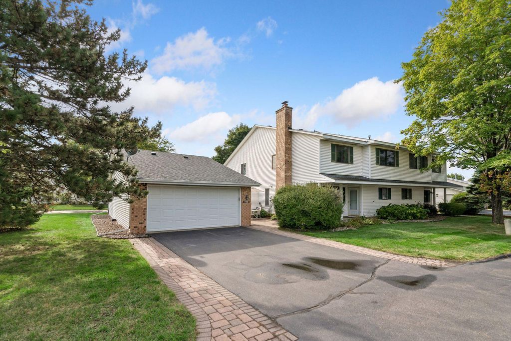 7723 157th Street W, Apple Valley, MN 55124 — photo 4