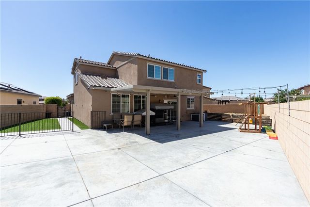 13224 Valmont Court, Victorville, CA 92394
