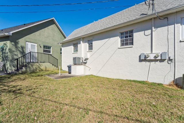 6710 HICKORYWOOD LN 1B, New Port Richey, FL 34653