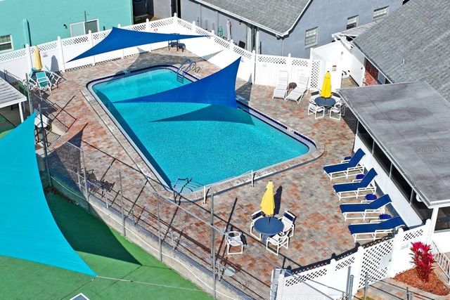 6710 HICKORYWOOD LN 1B, New Port Richey, FL 34653