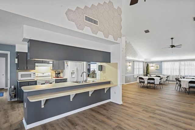 6710 HICKORYWOOD LN 1B, New Port Richey, FL 34653