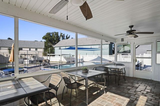 6710 HICKORYWOOD LN 1B, New Port Richey, FL 34653