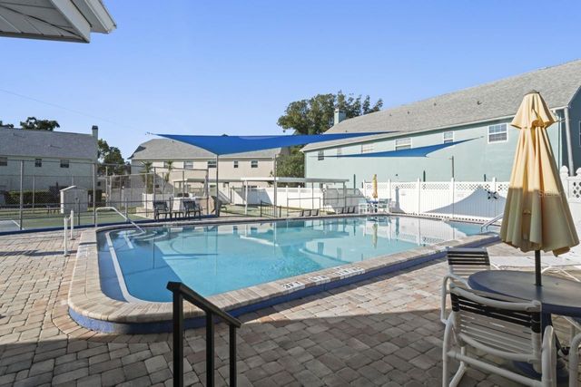 6710 HICKORYWOOD LN 1B, New Port Richey, FL 34653