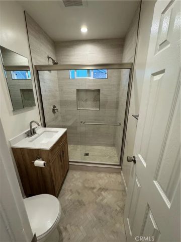 2573 N. Lincoln Street, Burbank, CA 91504