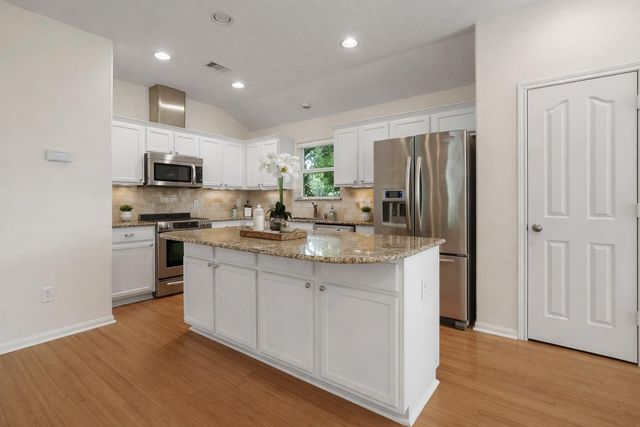 603 Granberry A Street, Humble, TX 77338